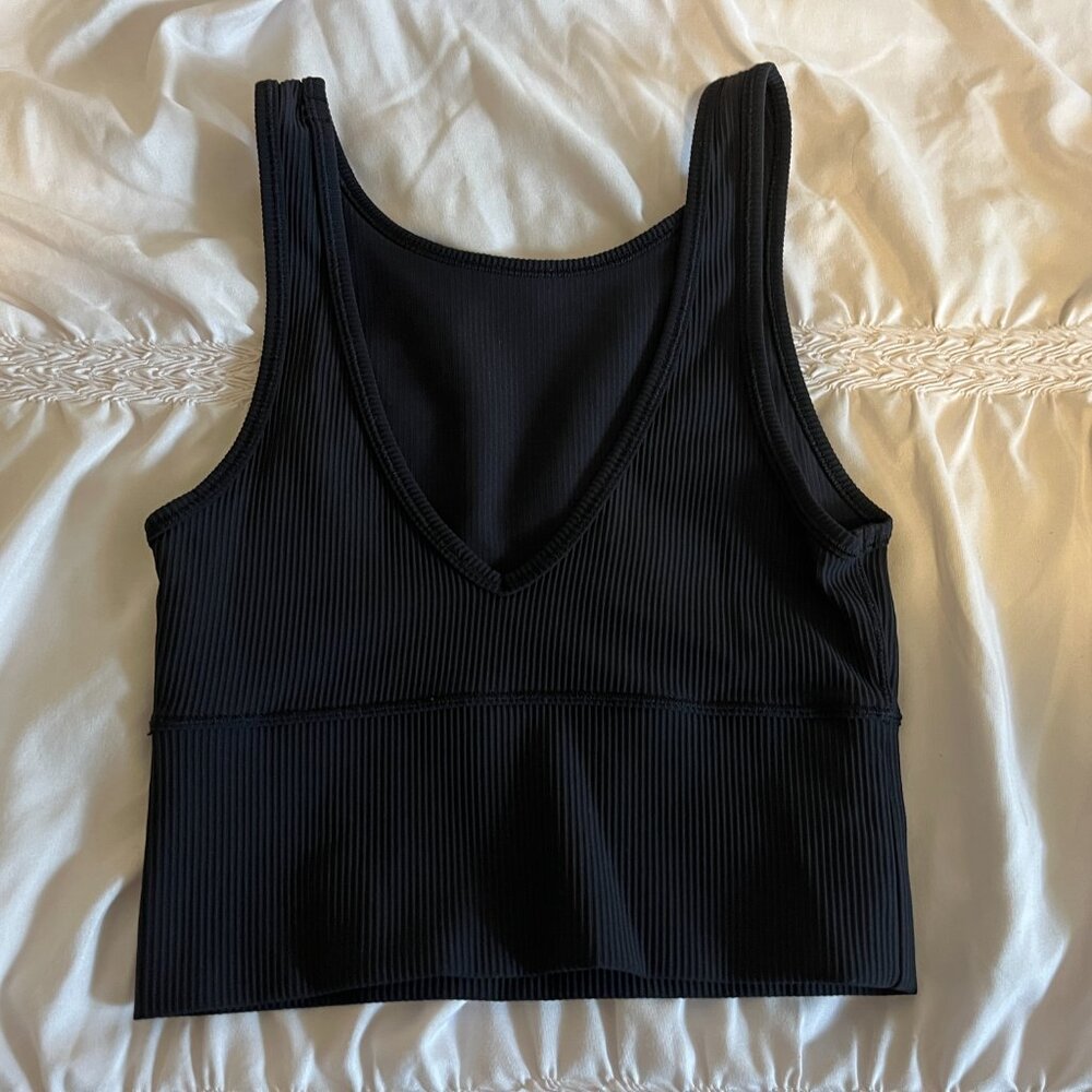 Lululemon Power Pivot Black Tank Size 4